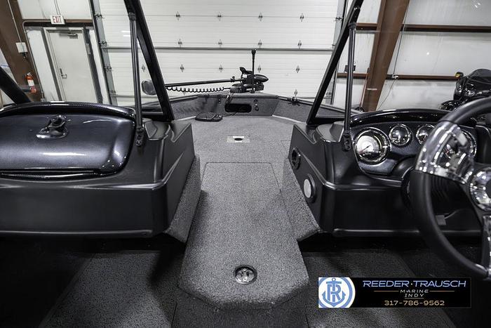 Used 2023 Lowe FM 1775