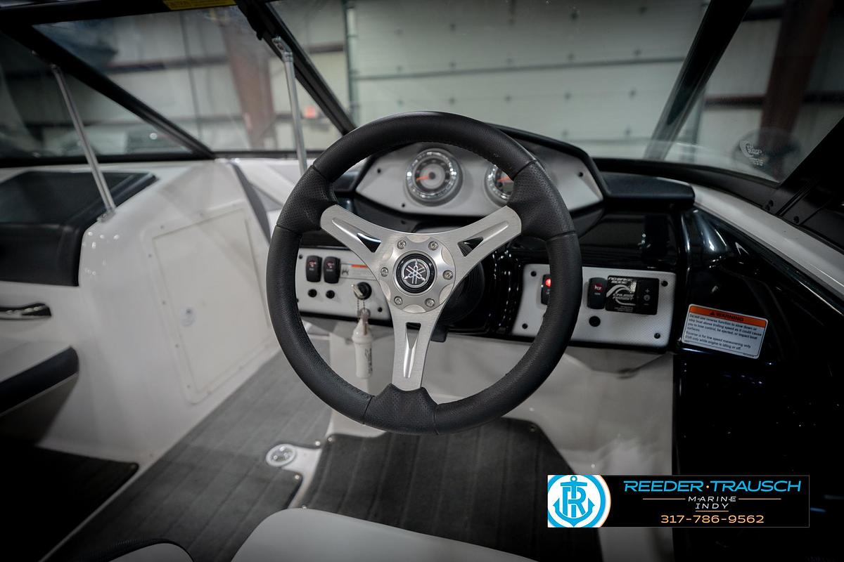 Used 2015 Yamaha AR192