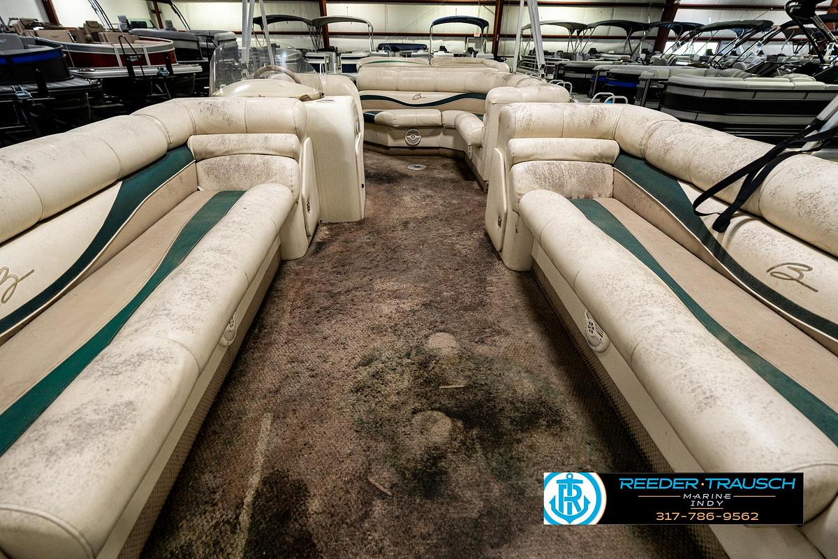 Used 2000 Bennington 2275 LX