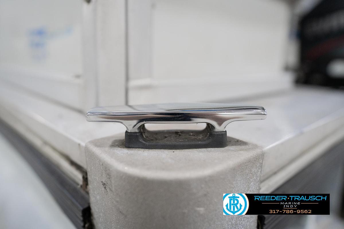 Used 1992 Sun Tracker Party Barge 24