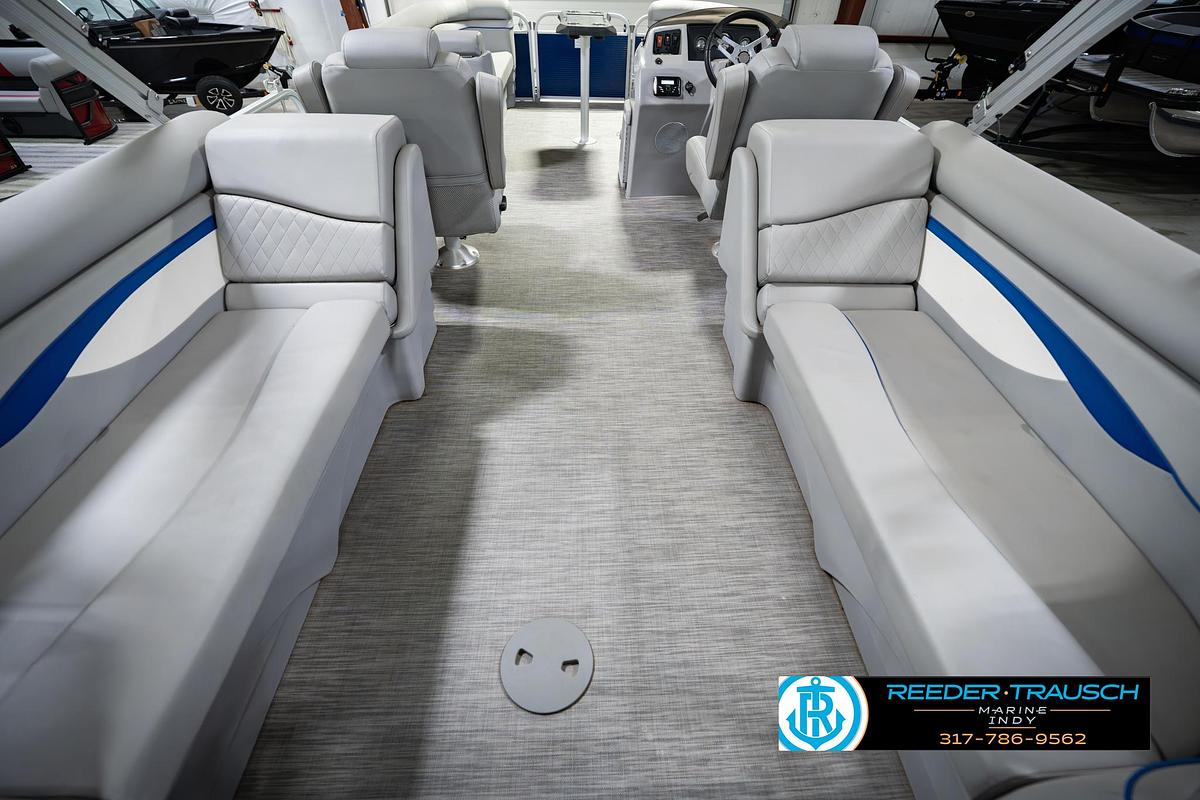 Used 2021 Bennington 22 SVSR