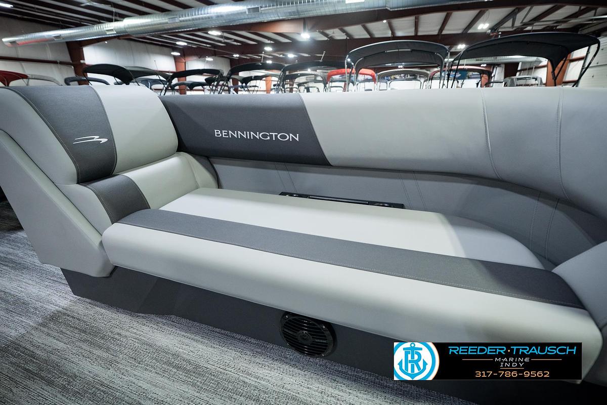 2027 Bennington 22 SSR