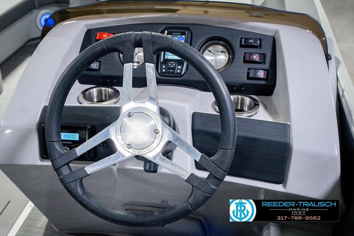 Used 2023 Bennington 22 SXSAPG