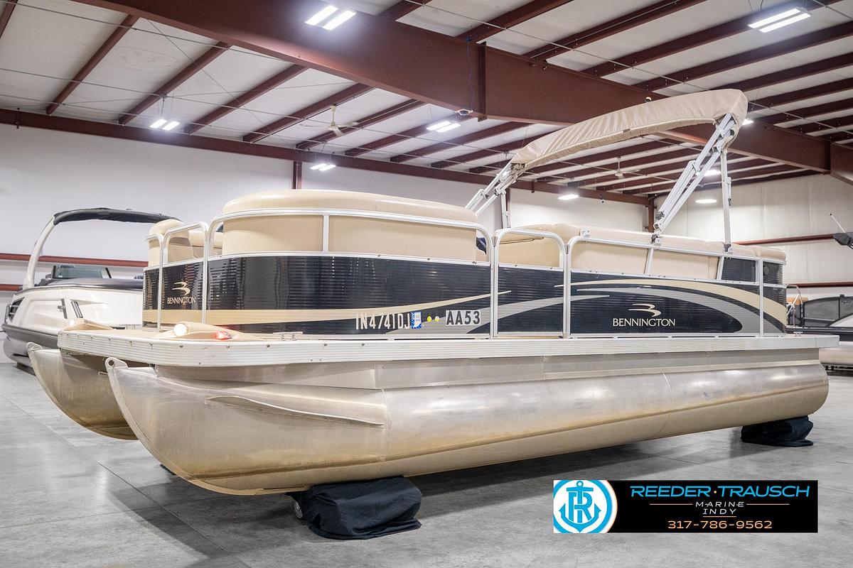 Used 2010 Bennington 22 SLI