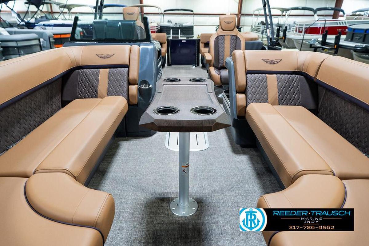 2025 Bennington 24 MSB