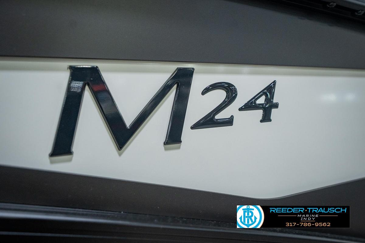 2026 Bennington 24 MFB