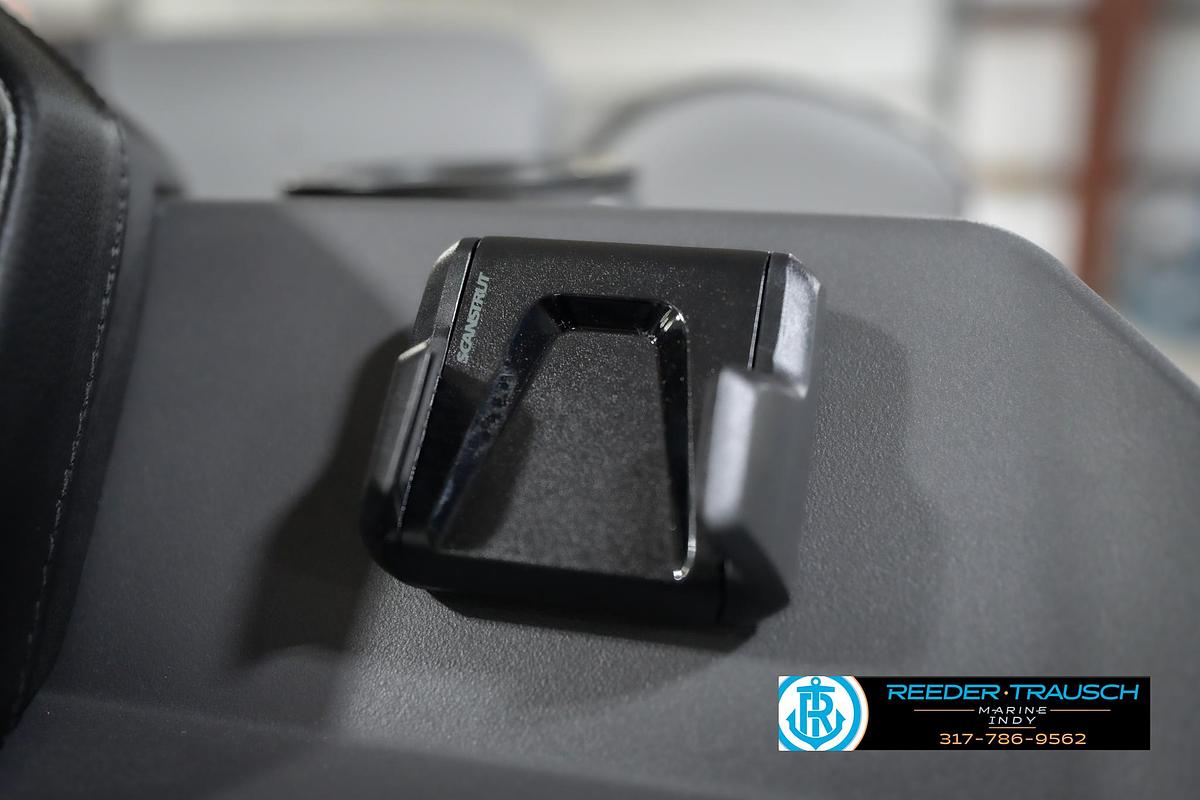 2026 Bennington 22 SSB