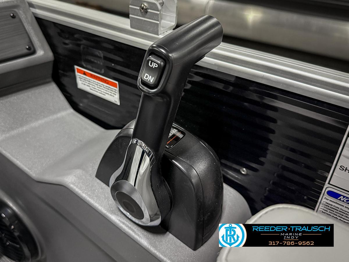 2025 Bennington 20 SSR