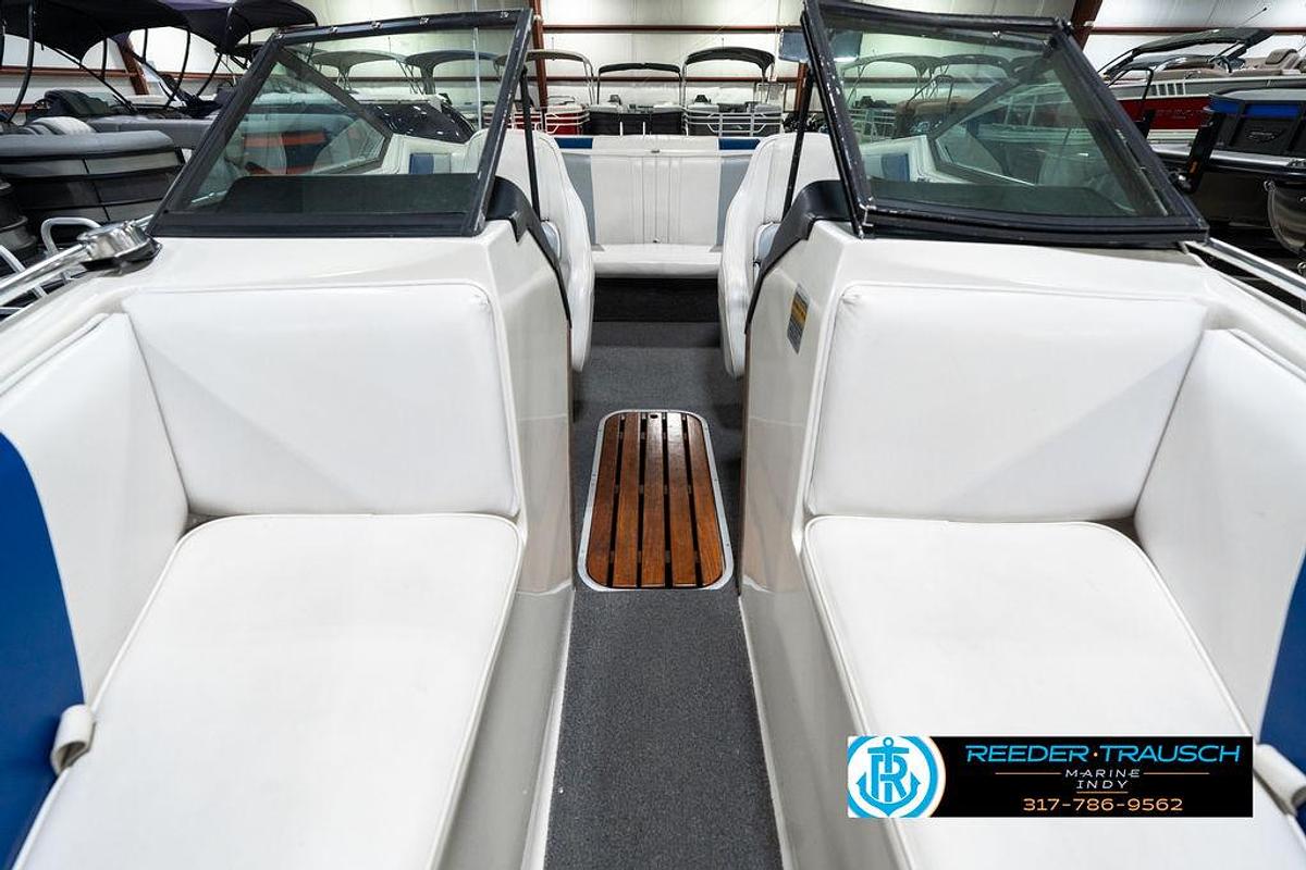 Used 1990 Rinker 206 Captiva