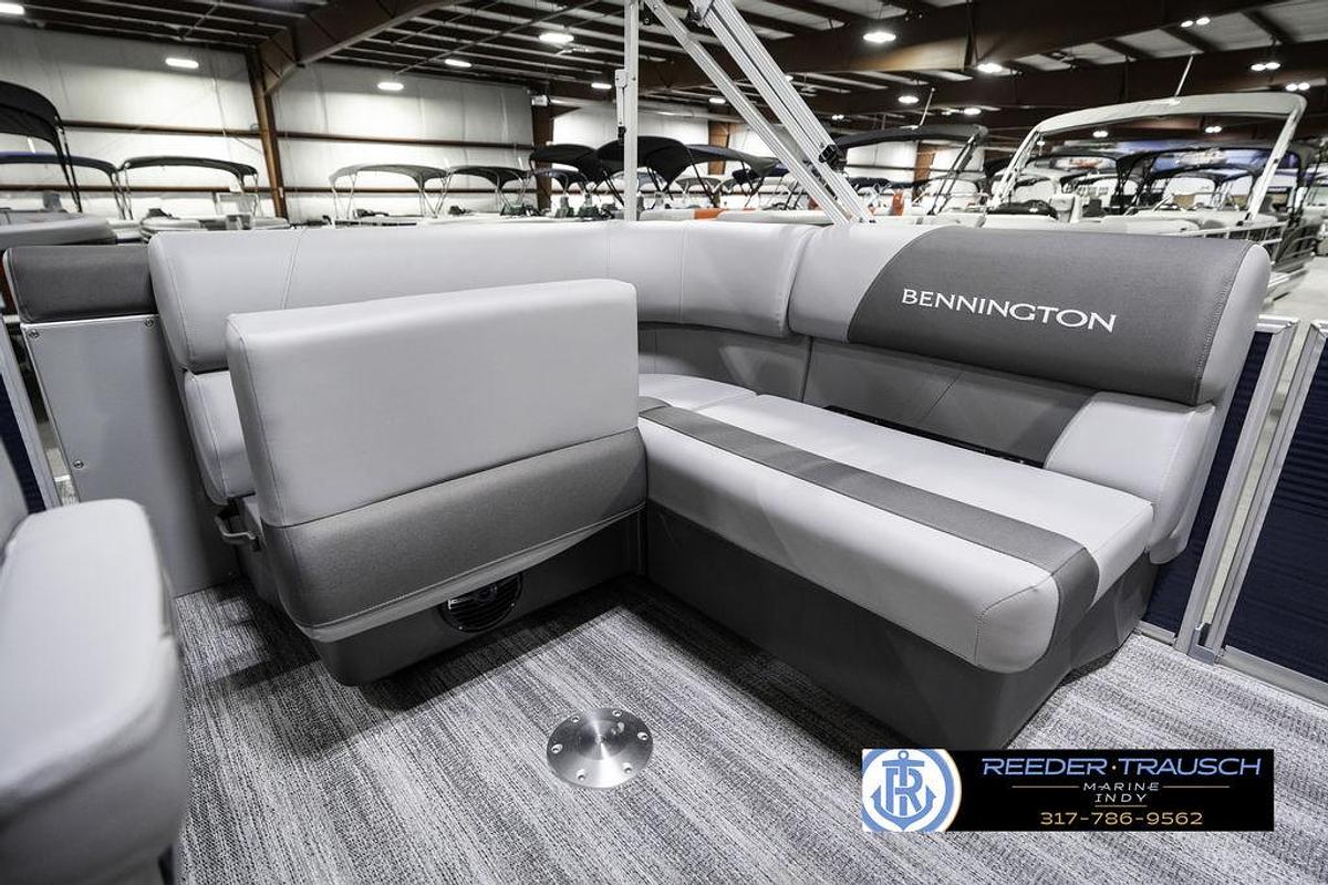 2025 Bennington 18 SLJ