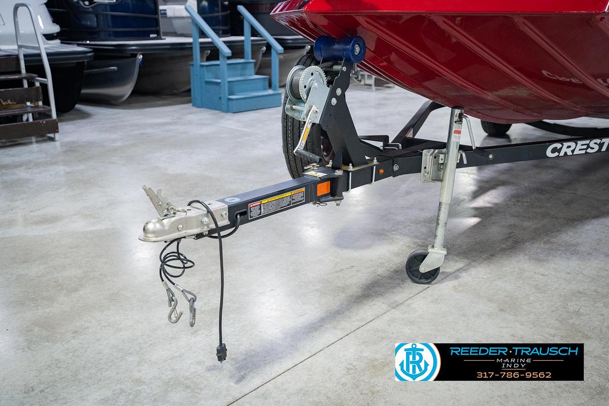 Used 2019 Crestliner VT17