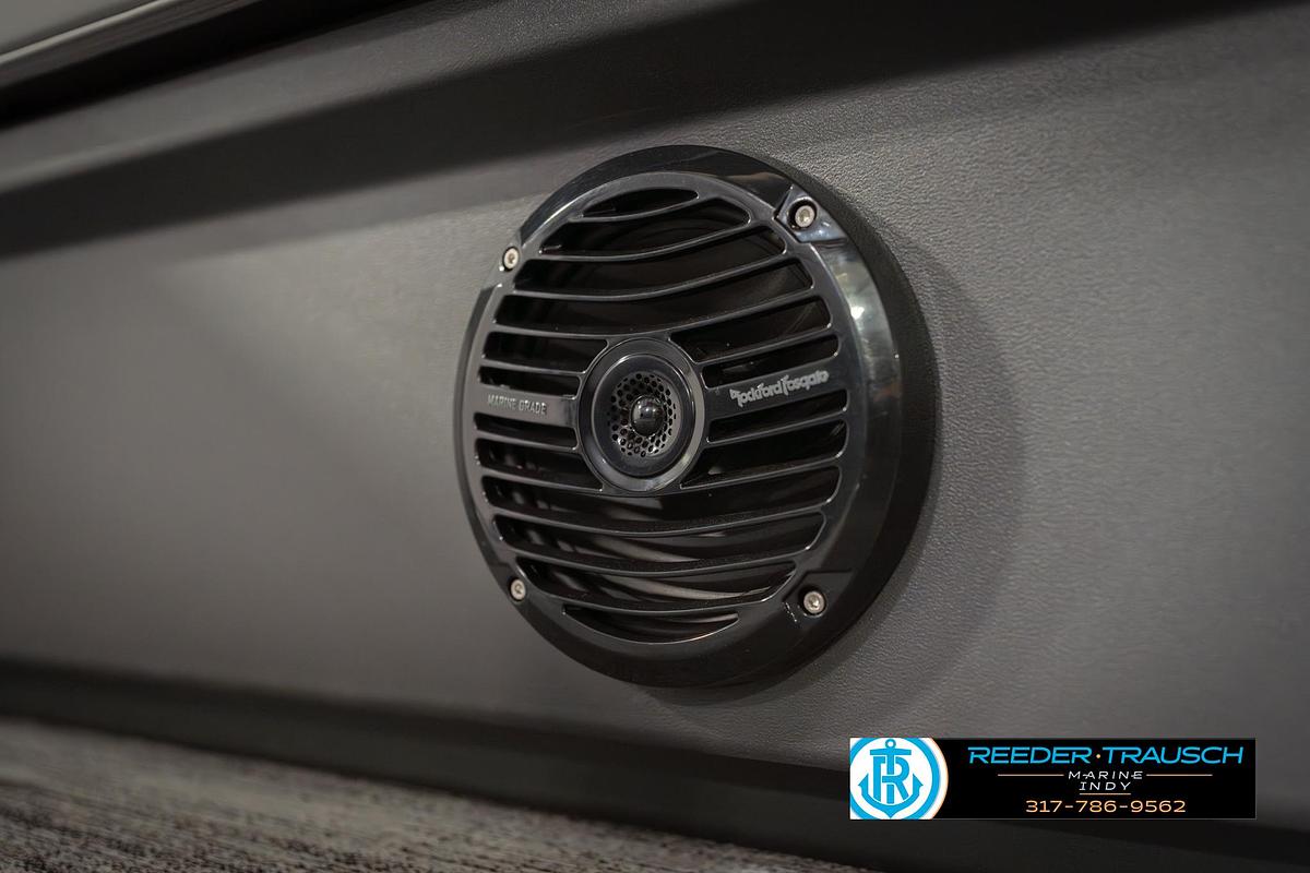 2026 Bennington 22 SSB