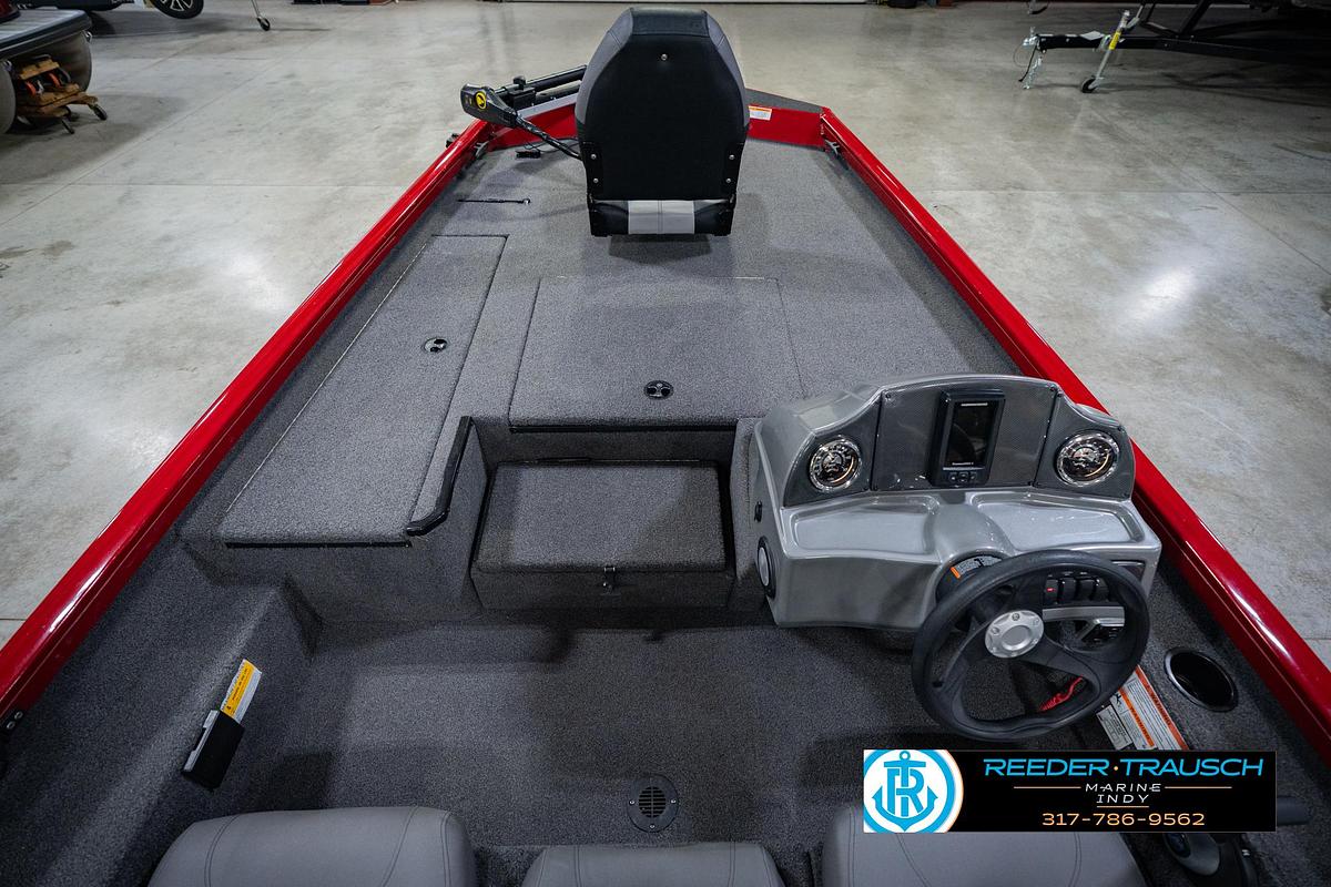 Used 2019 Crestliner VT17