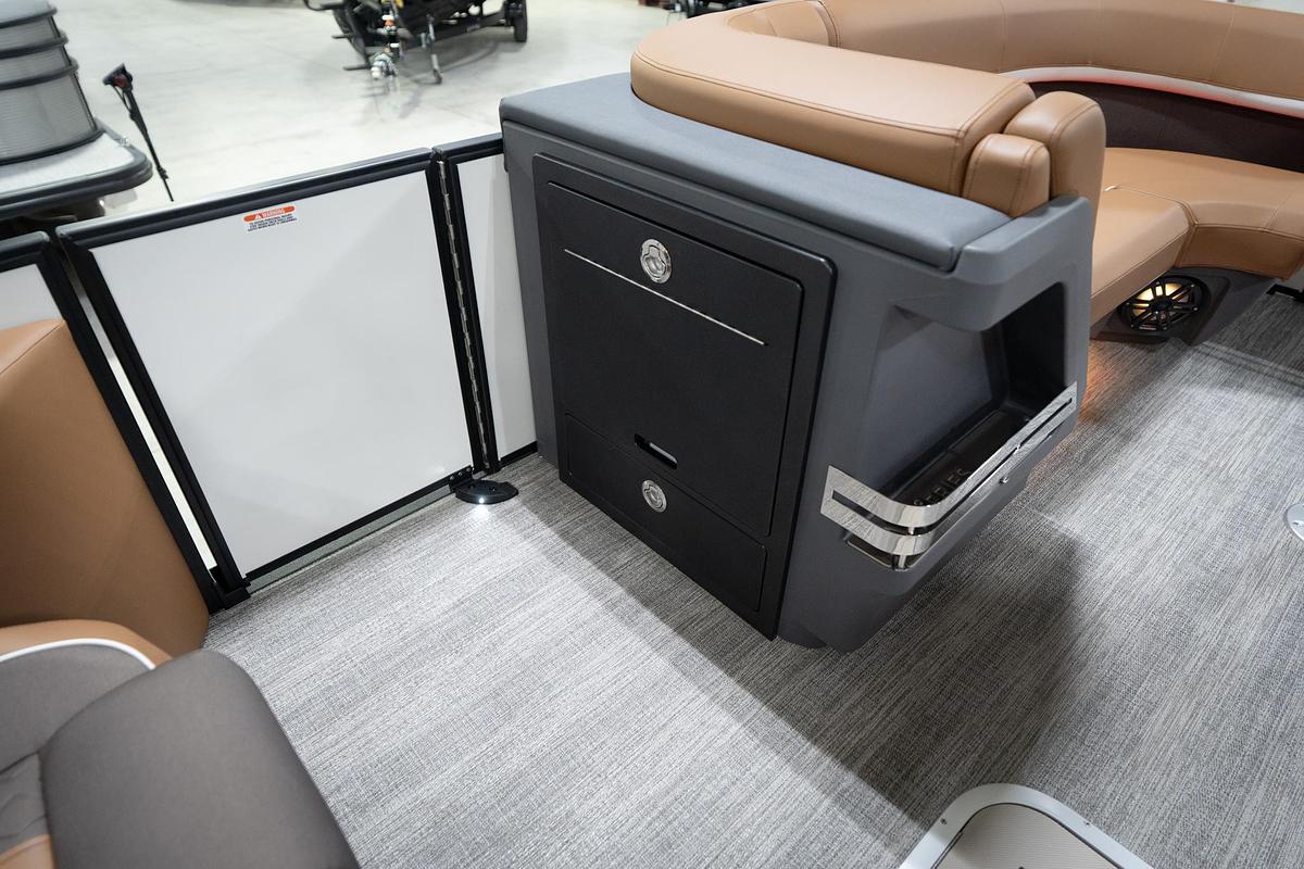 2026 Bennington 22 MSB