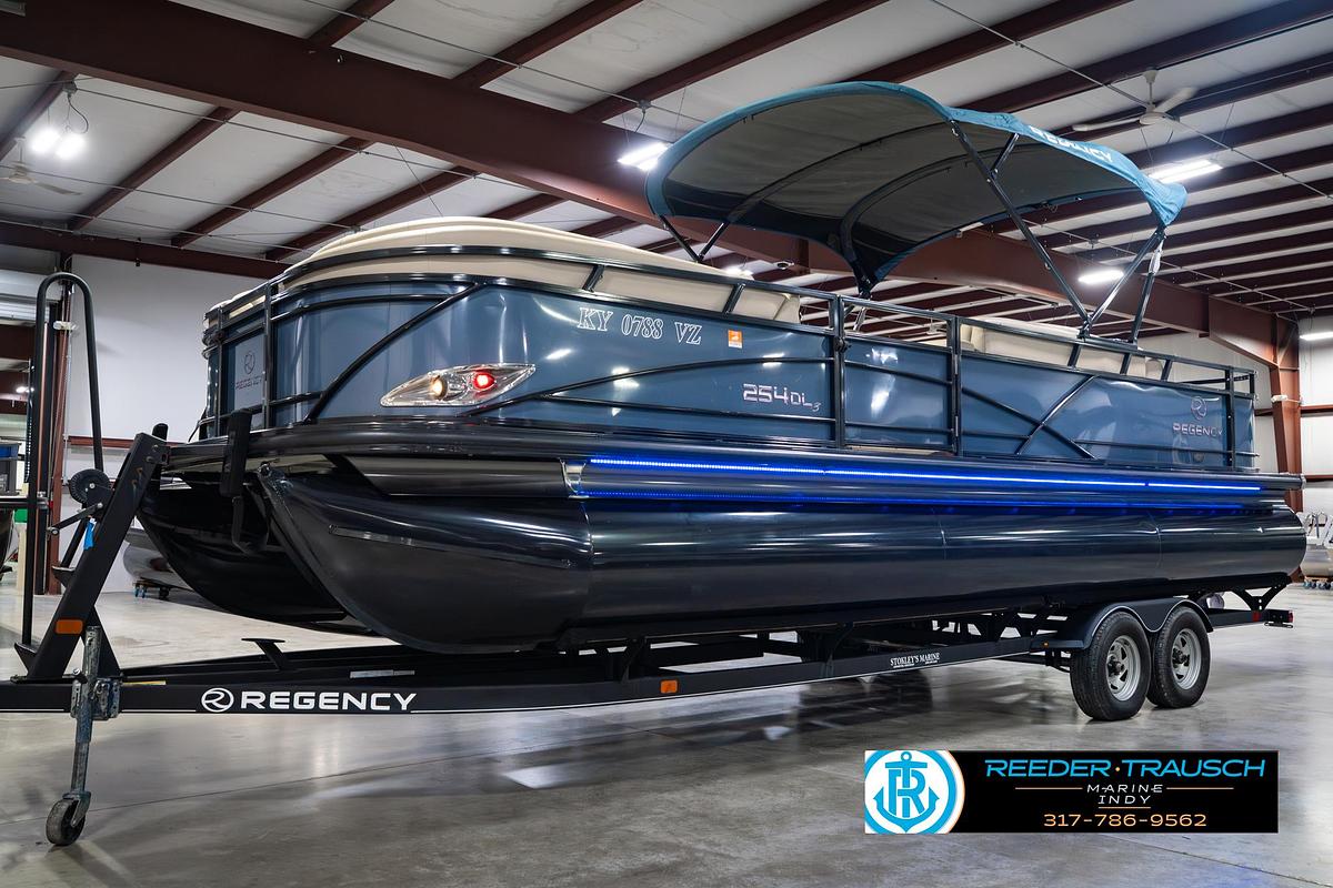 Used 2018 Regency 254 DL3