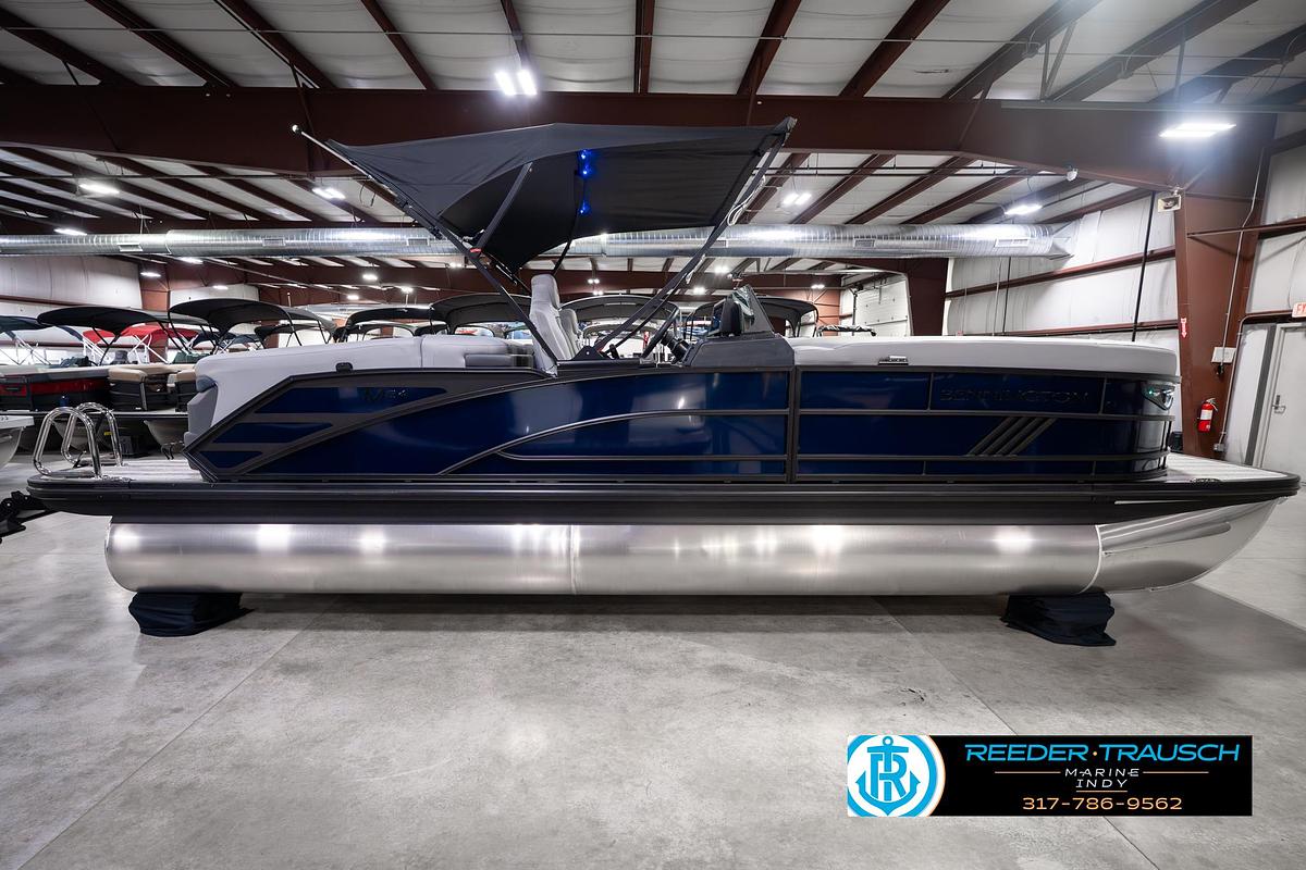 2027 Bennington 24 MFB