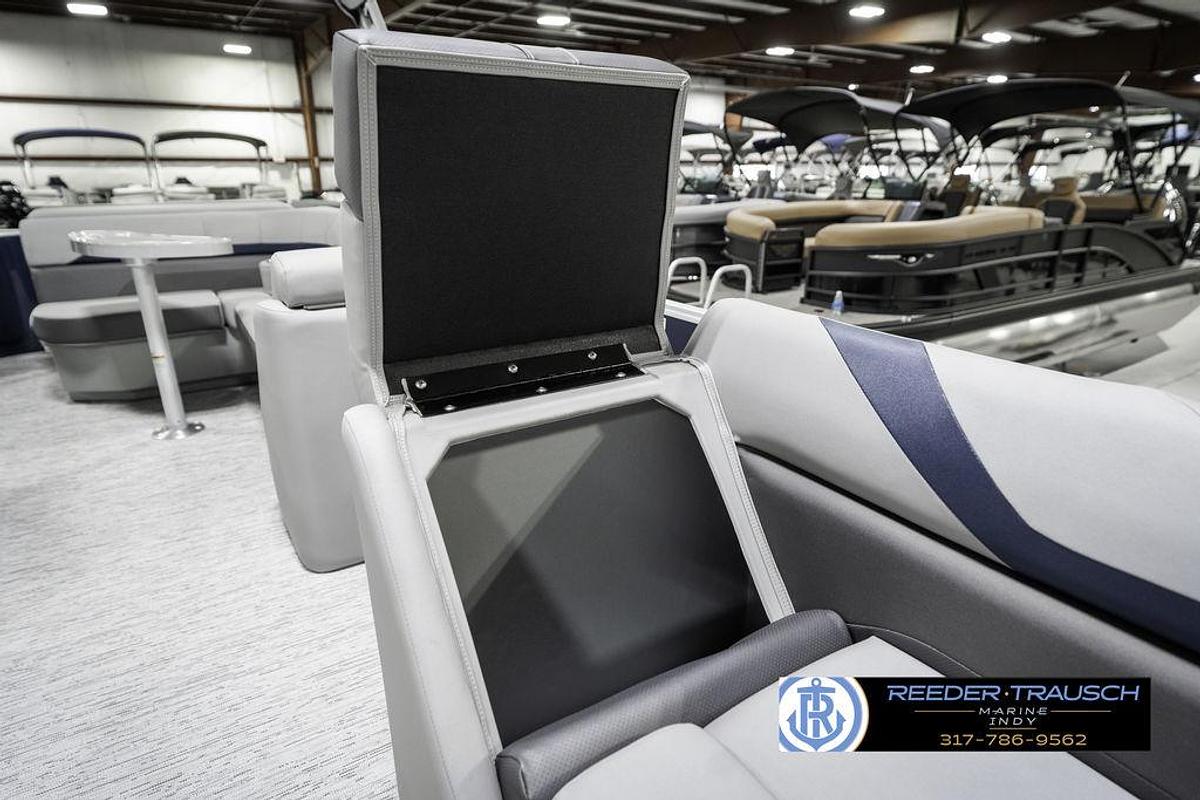 2025 Bennington 22 SXL