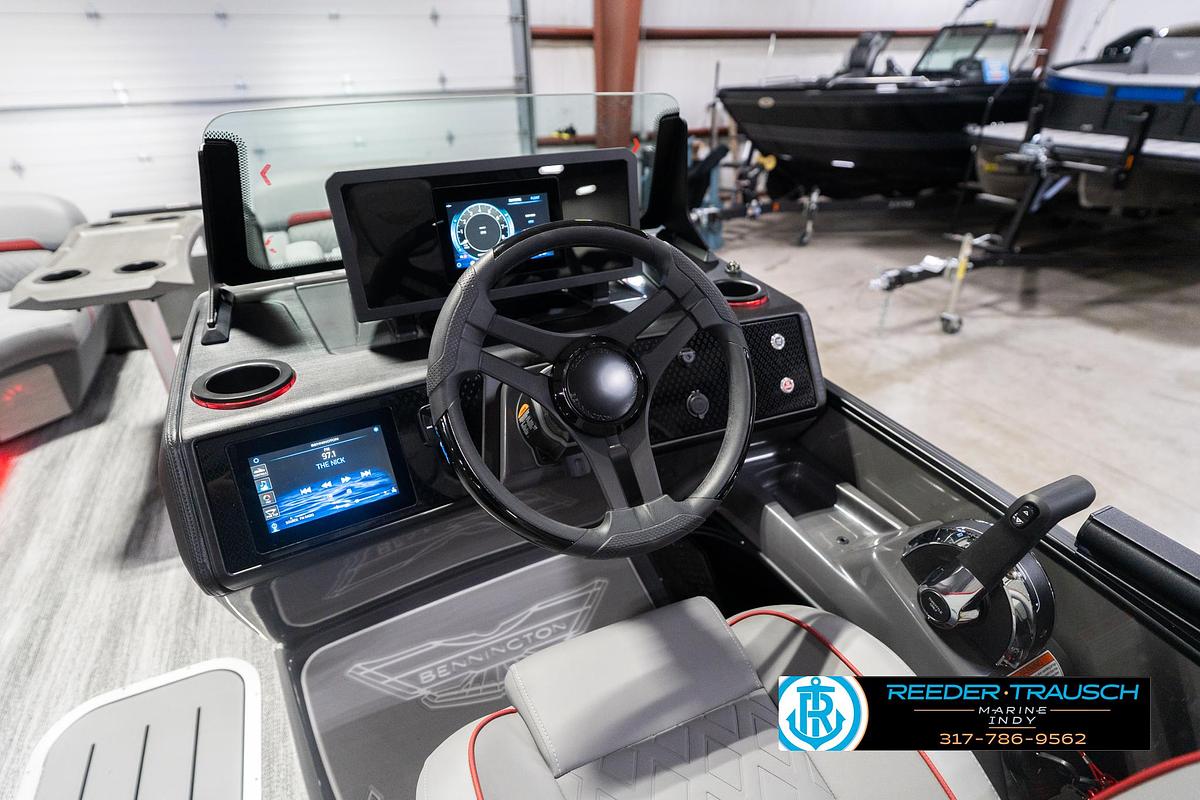 2026 Bennington 22 MFB