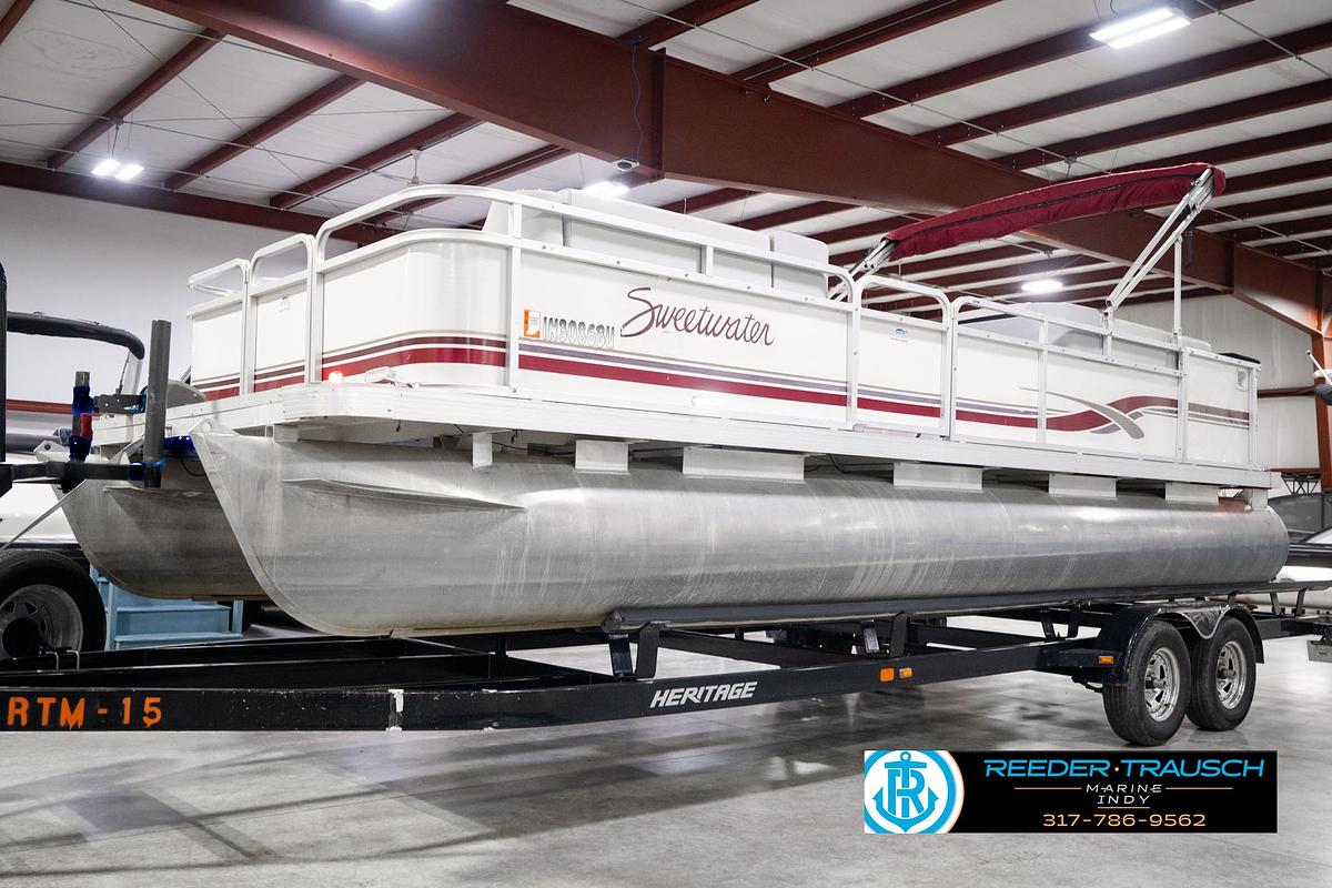Used 2001 Sweetwater SW2221WR