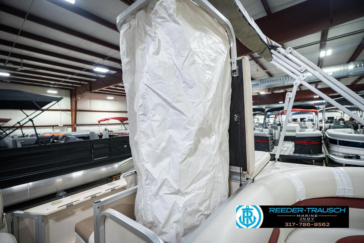 Used 2010 Misty Harbor 2285 FS Biscayne Bay