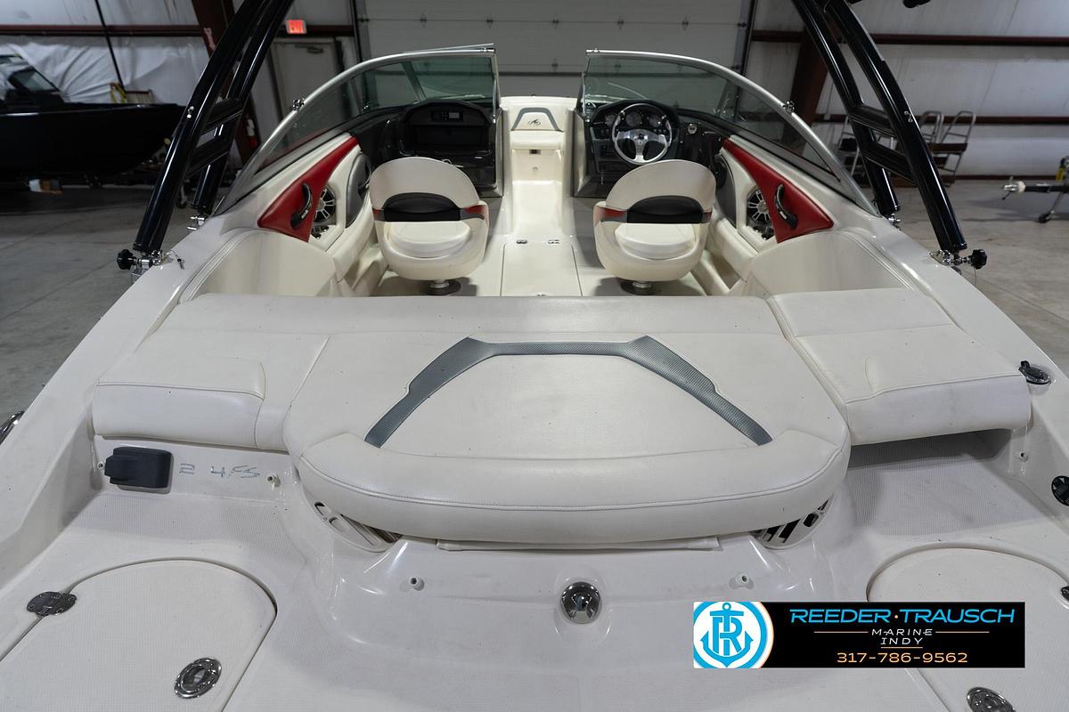 Used 2014 Monterey 204 FS