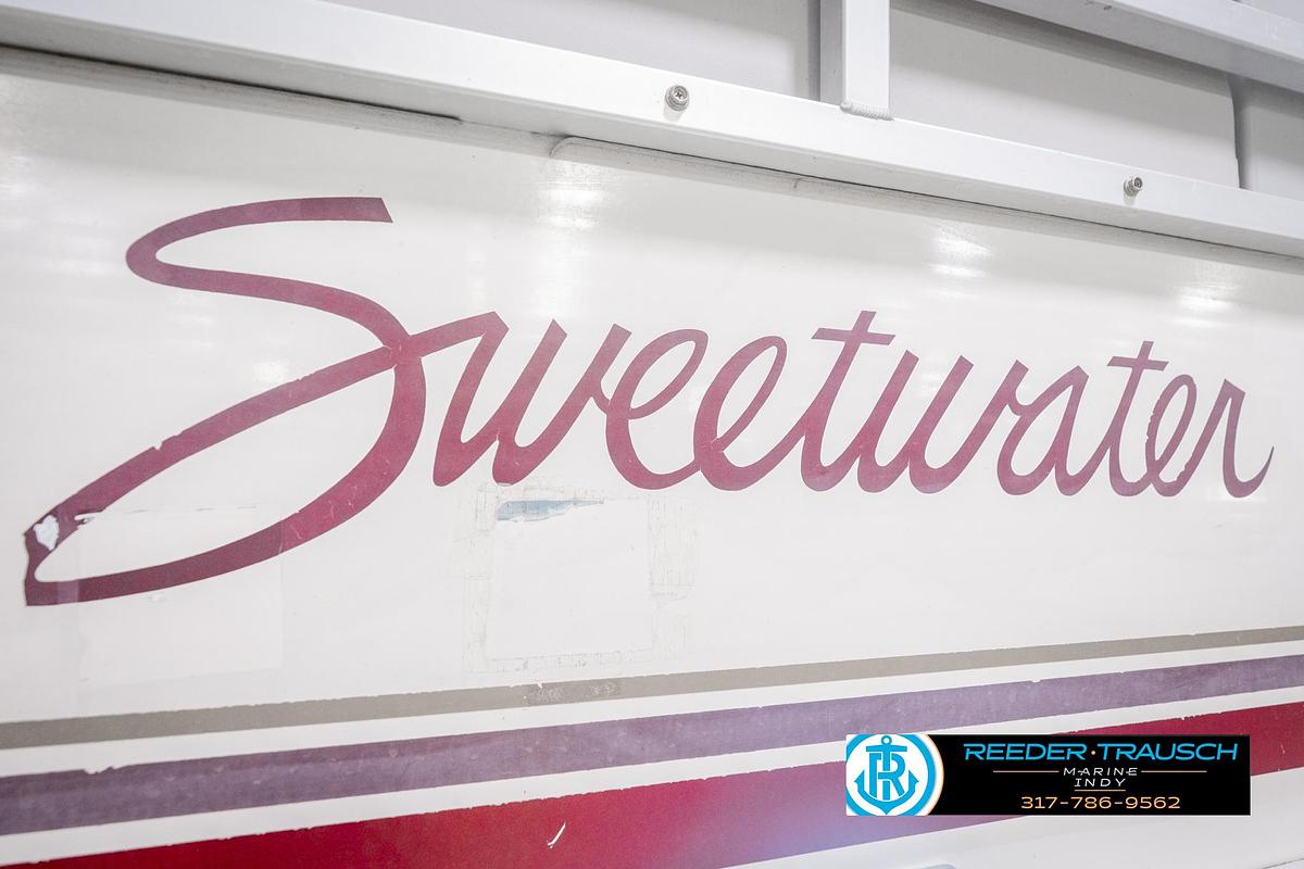 Used 2001 Sweetwater SW2221WR