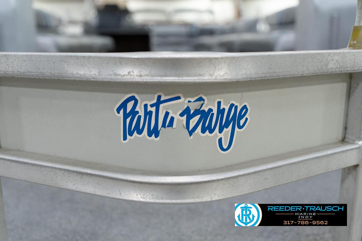Used 1992 Sun Tracker Party Barge 24