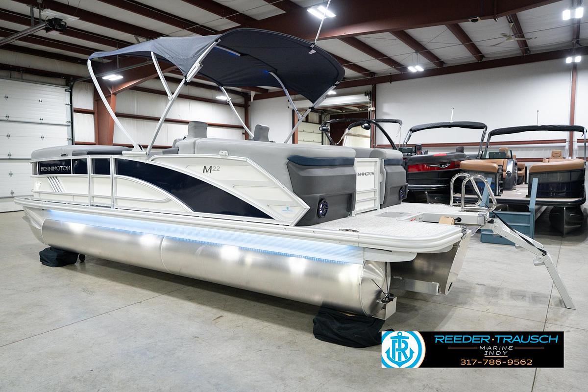 2026 Bennington 22 MFB