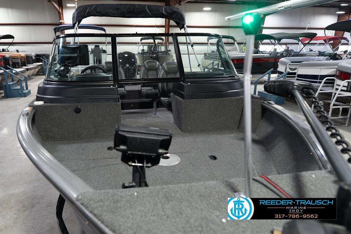 Used 2023 Lund 1875 Impact XS