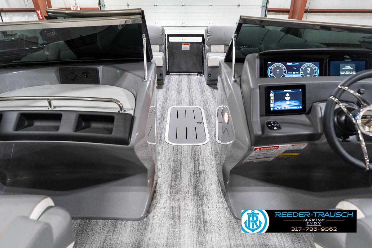 2025 Bennington 25 QSBW