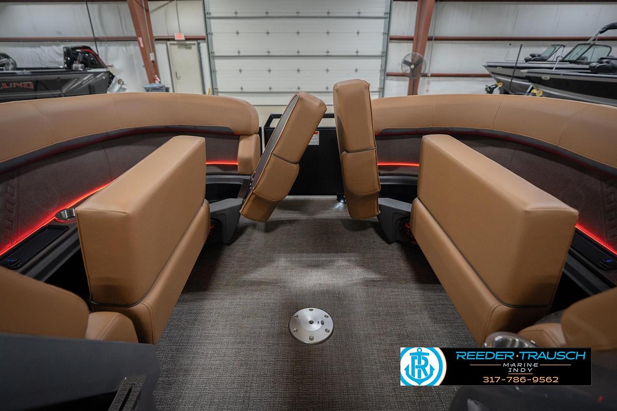 2026 Bennington 22 MFB