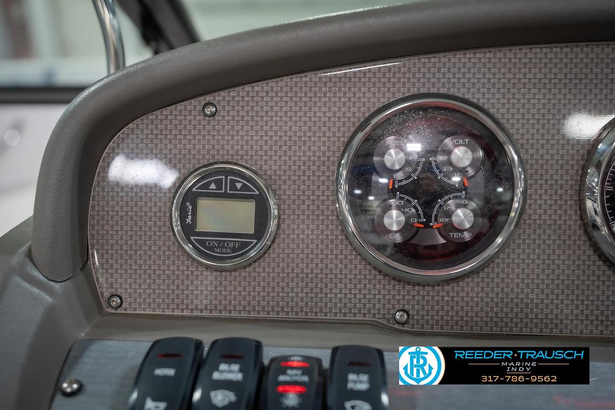 Used 2015 Regal 2000 ESX