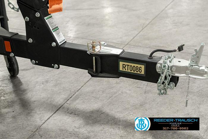 2025 Lund 1775 Impact XS