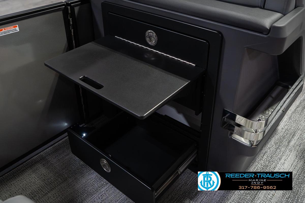 2026 Bennington 22 MFB