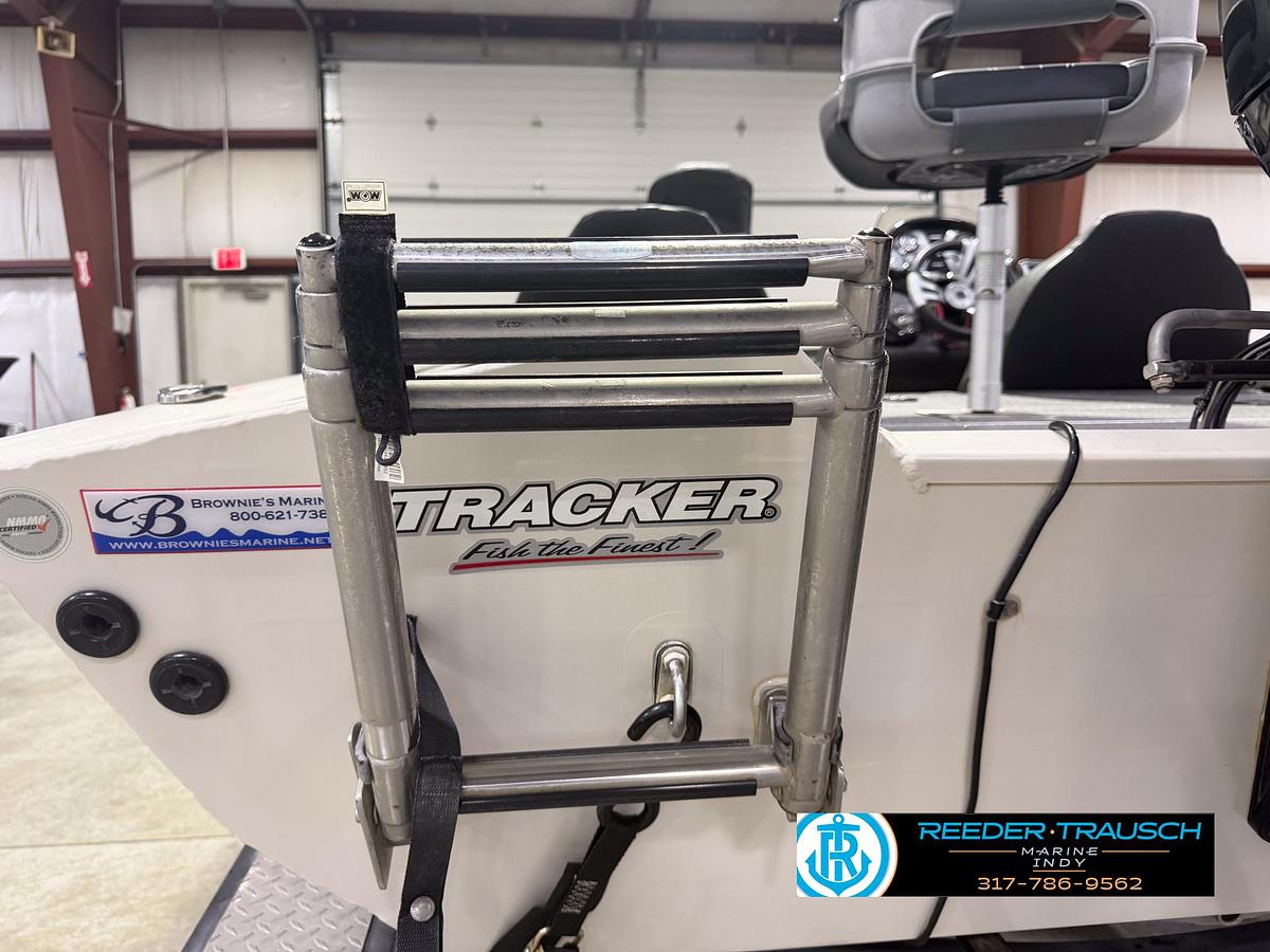 Used 2019 Tracker Pro Team 190 TX W/11