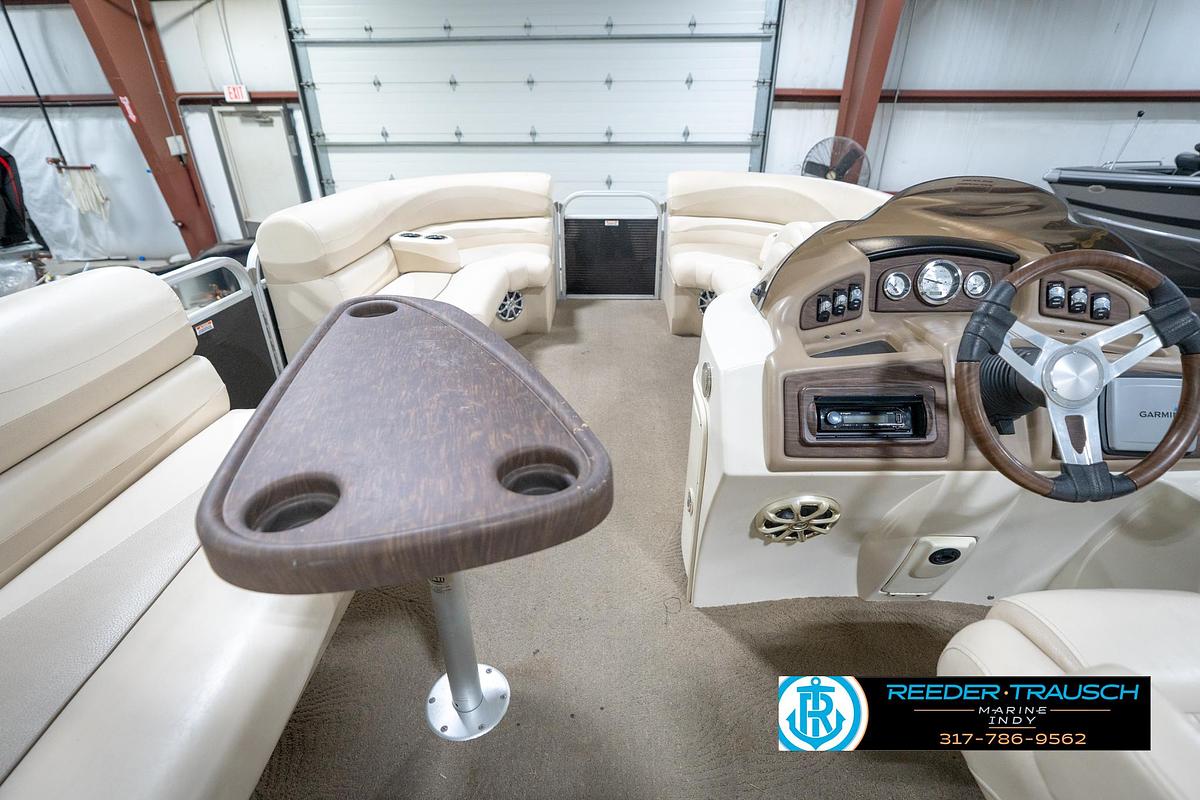 Used 2014 Bennington 2275 GCW