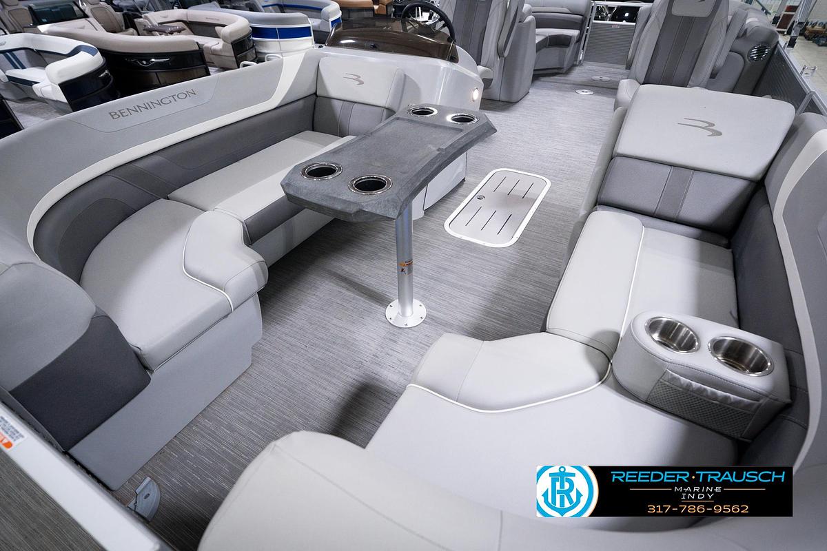 Used 2023 Bennington 23 SXSR
