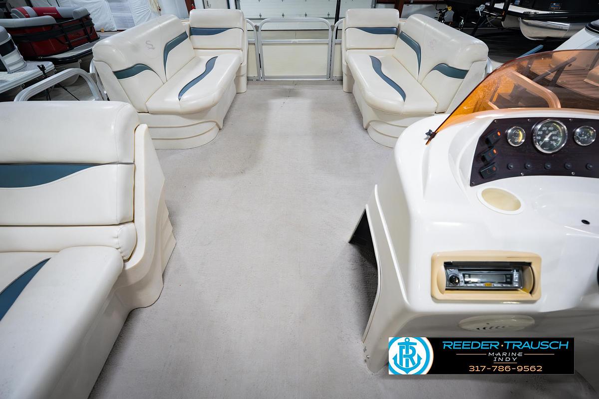 Used 2006 Bennington Sedona L21