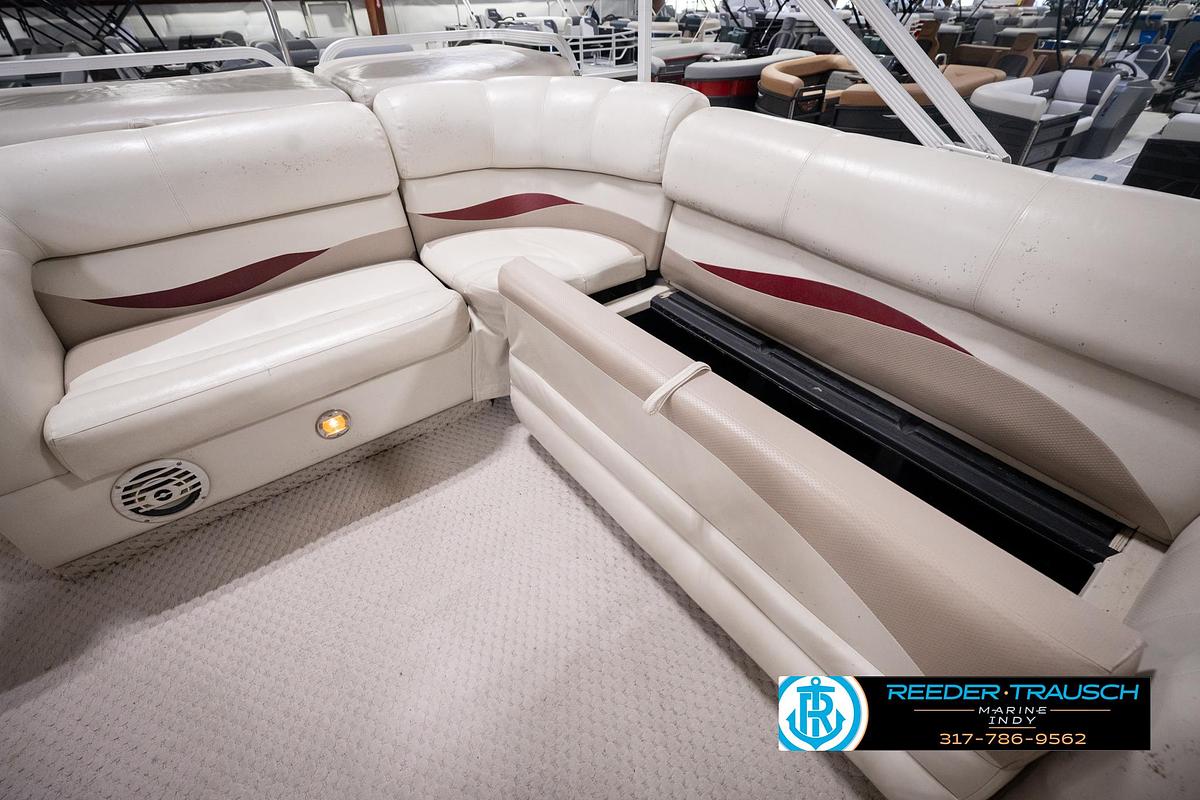 Used 2005 Crest 22 Crest III XRS