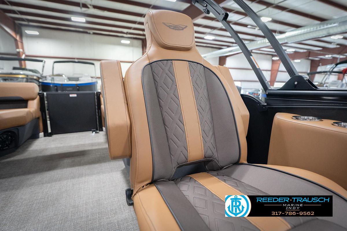 2026 Bennington 22 MFB