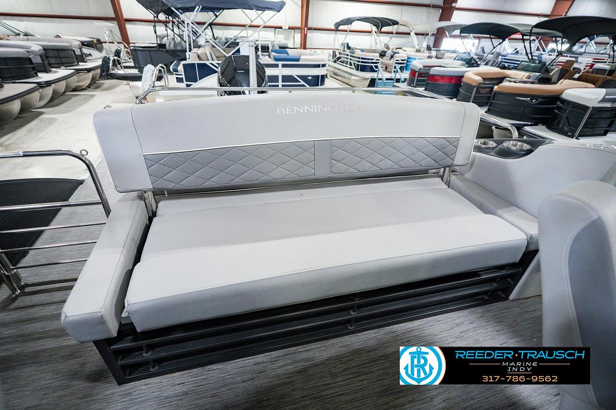 Used 2022 Bennington 23 LTSB