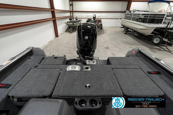 2025 Lund 1775 Impact XS