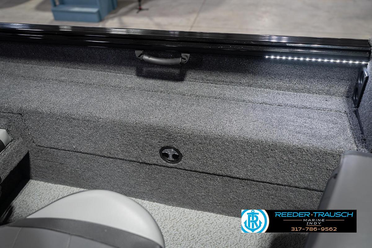 2026 Lund 1775 Impact XS