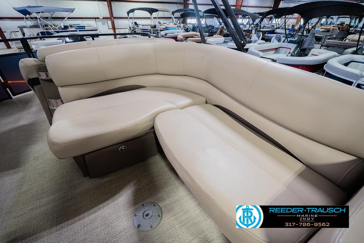 Used 2018 Regency 254 DL3