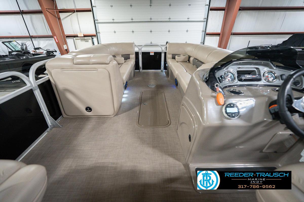 Used 2020 Sun Tracker Party Barge 24 DLX