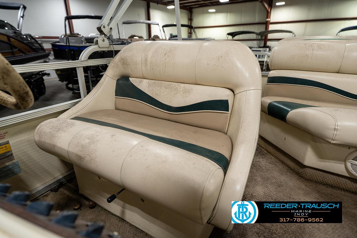 Used 2000 Bennington 2275 LX