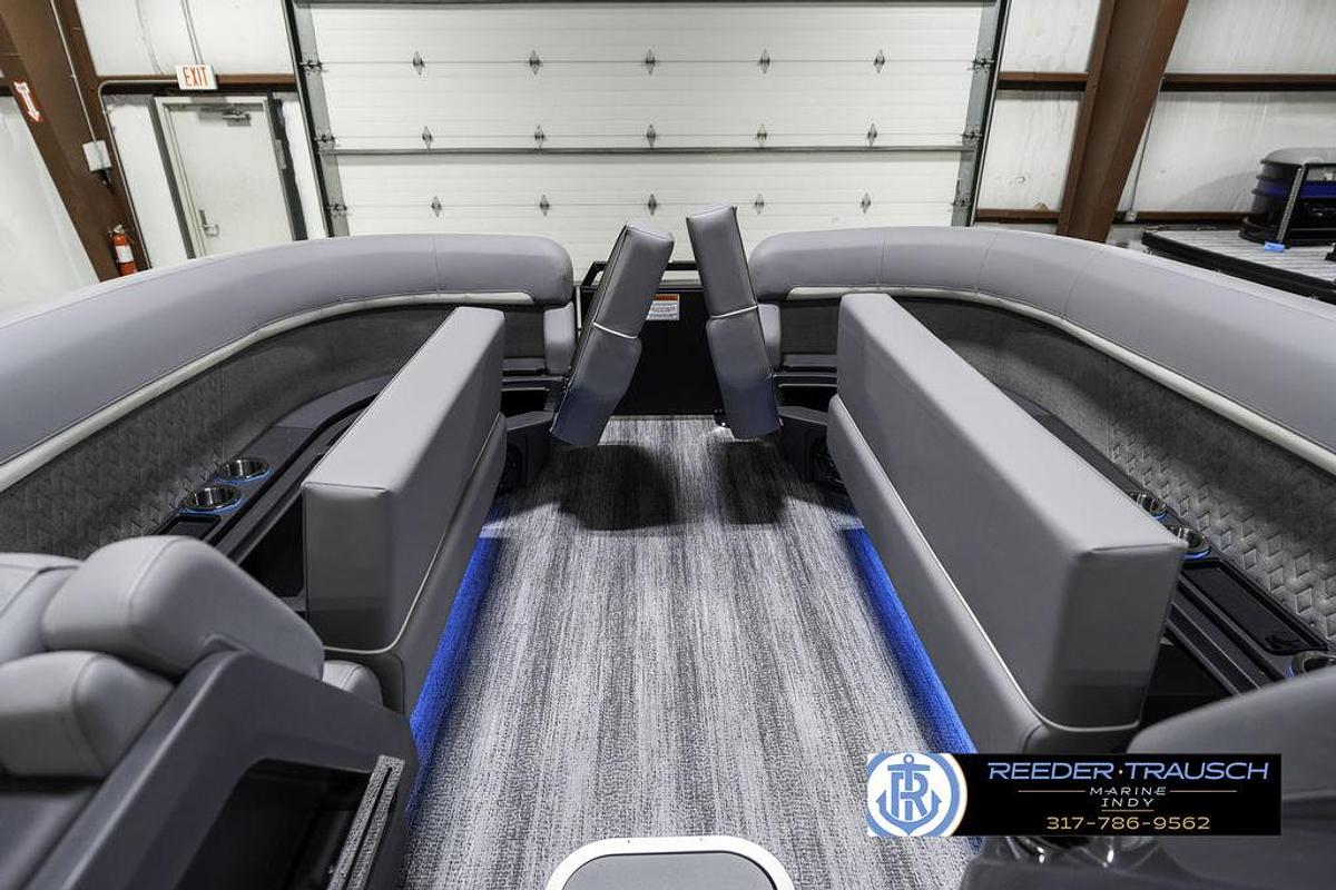 2025 Bennington 24 MFB