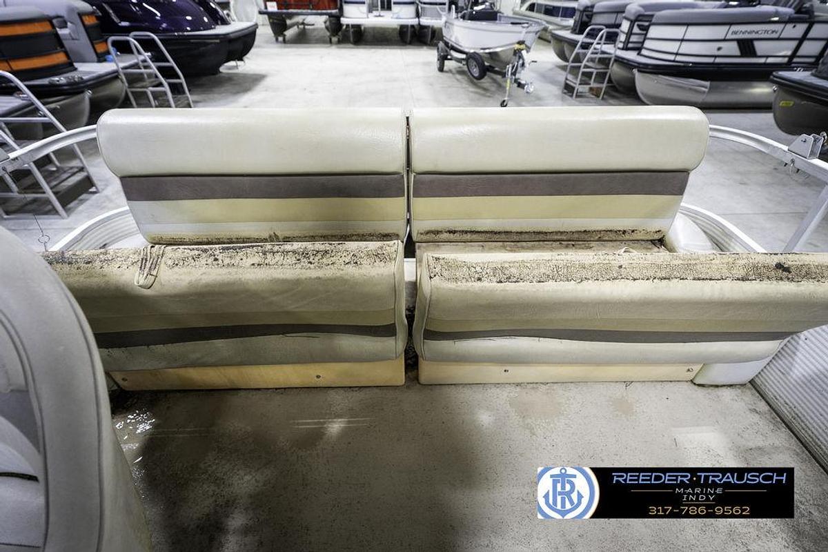 Used 1985 Godfrey Aqua Patio