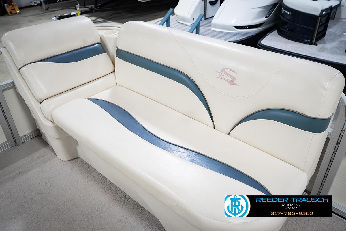 Used 2006 Bennington Sedona L21