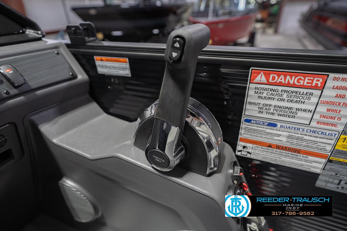 2026 Bennington 22 SSB